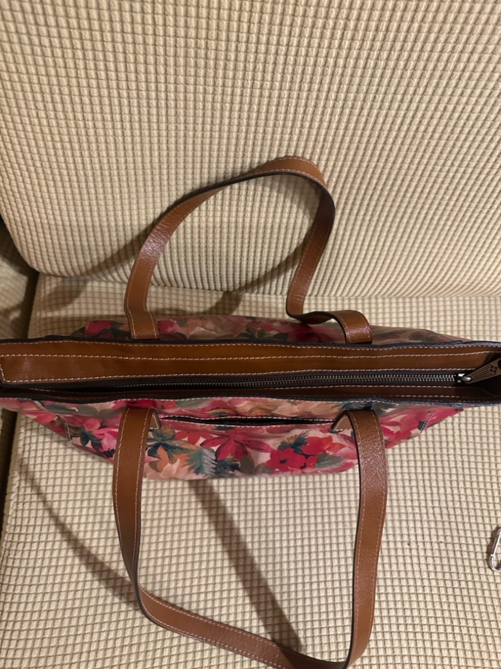 Patricia Nash Floral Tote Bag with Brown Straps - Pink Floral - Picture 5 of 10